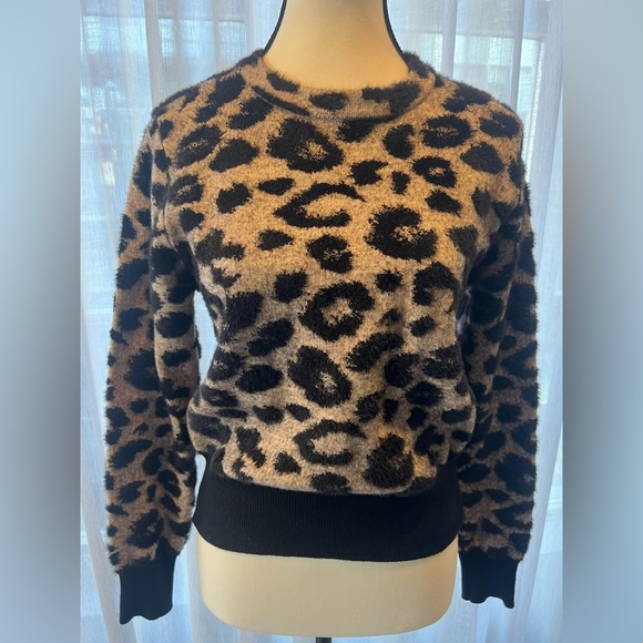 Zara Leopard-print Sweater - Picture 5 of 7
